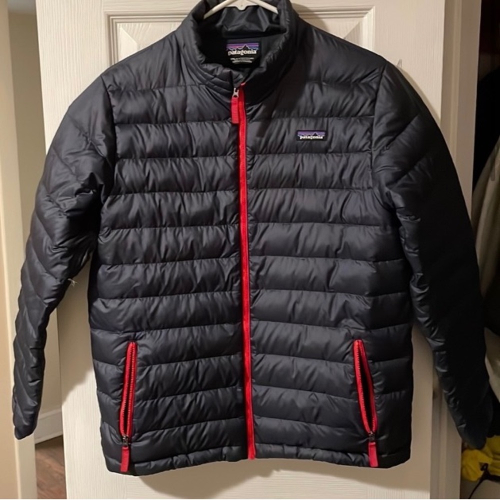 Youth Patagonia Puffer Jacket Size XXL (16-18) Navy Blue with Red Accents